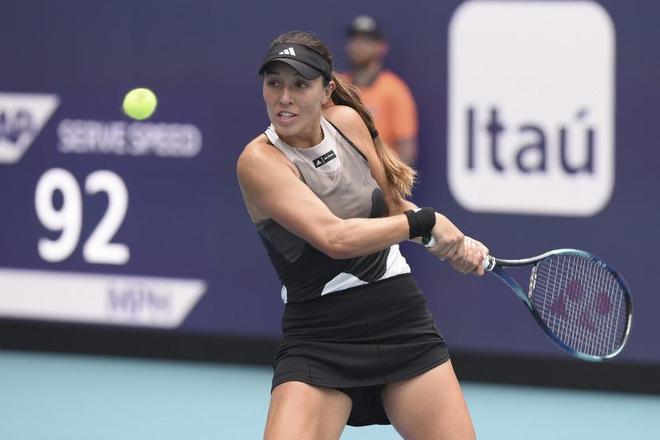 一直吸引着 一直吸引着