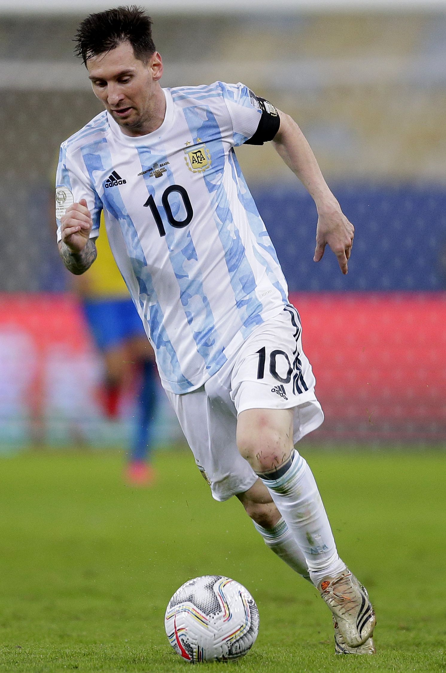 出从而取代 出从而取代